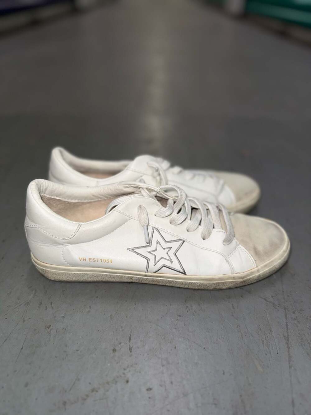 Vintage Havana Lorenza-10 White Multi Star Sneakers Size 10